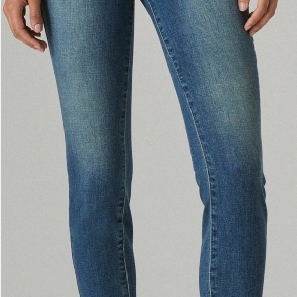Lucky Brand Woman’s Ava Skinny Blue Jeans  Mid rise jeans SZ 27 - Picture 8 of 8